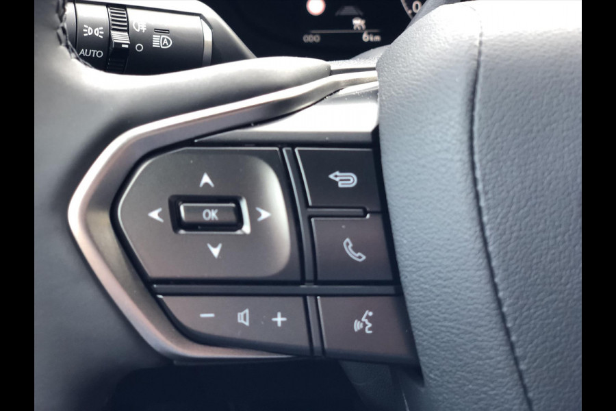 Lexus LBX 1.5 Hybrid Emotion Bi Tone | Leer, Stoel + Stuurverwarming, Parkeersensoren, Dodehoekherkenning