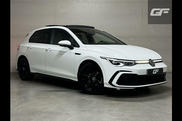 Volkswagen Golf 1.5 eTSI 3x R-Line Pano Carplay Sfeer ACC NAP