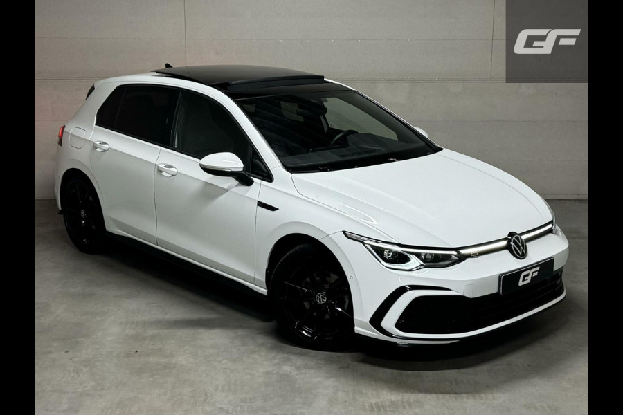 Volkswagen Golf 1.5 eTSI 3x R-Line Pano Carplay Sfeer ACC NAP