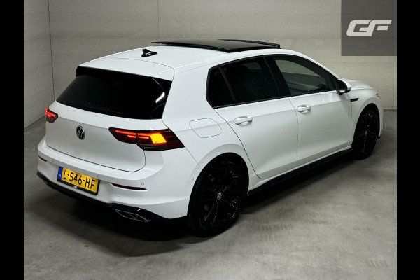 Volkswagen Golf 1.5 eTSI 3x R-Line Pano Carplay Sfeer ACC NAP