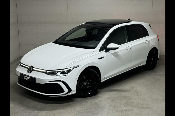 Volkswagen Golf 1.5 eTSI 3x R-Line Pano Carplay Sfeer ACC NAP