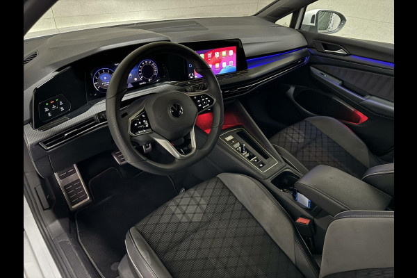 Volkswagen Golf 1.5 eTSI 3x R-Line Pano Carplay Sfeer ACC NAP