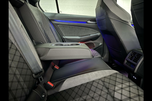 Volkswagen Golf 1.5 eTSI 3x R-Line Pano Carplay Sfeer ACC NAP