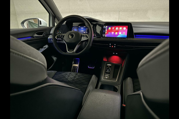 Volkswagen Golf 1.5 eTSI 3x R-Line Pano Carplay Sfeer ACC NAP