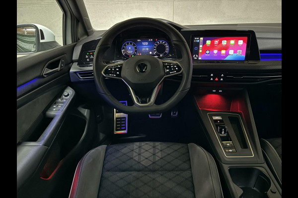 Volkswagen Golf 1.5 eTSI 3x R-Line Pano Carplay Sfeer ACC NAP