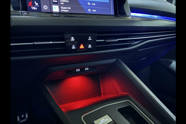 Volkswagen Golf 1.5 eTSI 3x R-Line Pano Carplay Sfeer ACC NAP