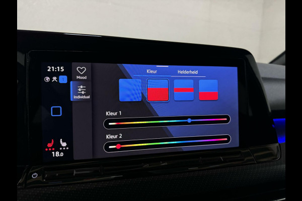 Volkswagen Golf 1.5 eTSI 3x R-Line Pano Carplay Sfeer ACC NAP