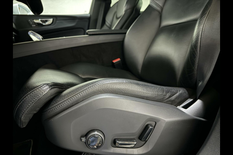Volvo XC60 2.0 T8 Twin Engine AWD Inscription Pano Leer Trek