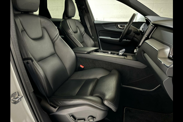 Volvo XC60 2.0 T8 Twin Engine AWD Inscription Pano Leer Trek