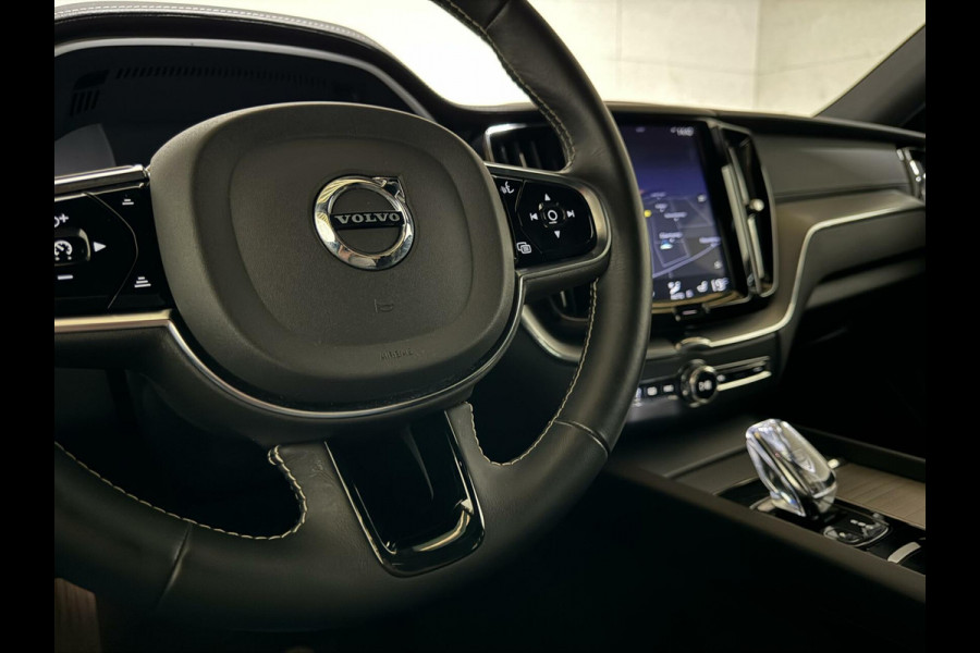 Volvo XC60 2.0 T8 Twin Engine AWD Inscription Pano Leer Trek