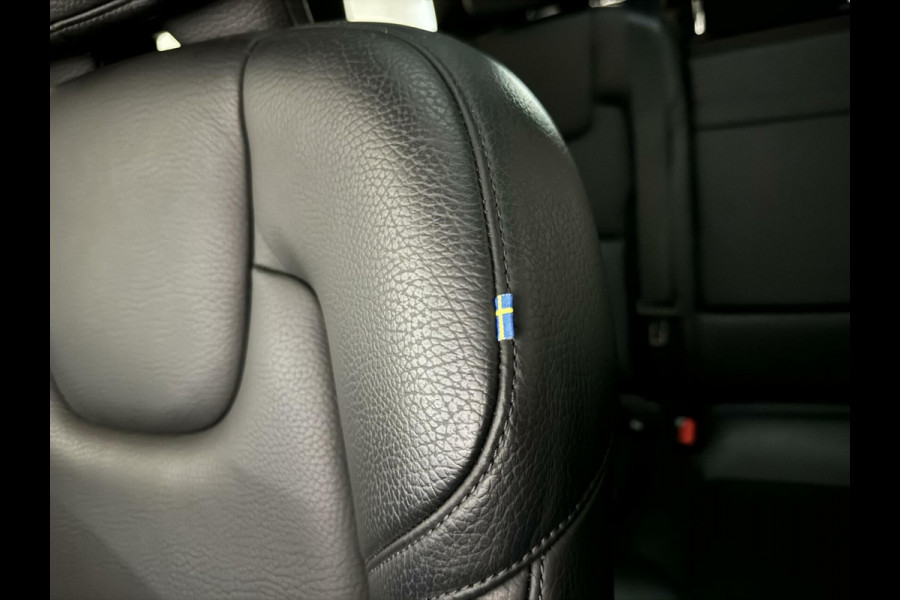 Volvo XC60 2.0 T8 Twin Engine AWD Inscription Pano Leer Trek