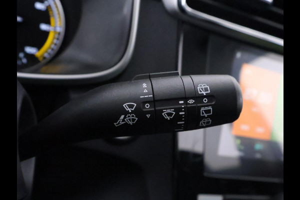 MG ZS EV LUXERY 45 kWh ACCU 89 % !! BIJNA 2020.PANODAK.KEYLESS.1e EIG. CARPLAY NAVI. GARANTIE TOT 2 JAAR*