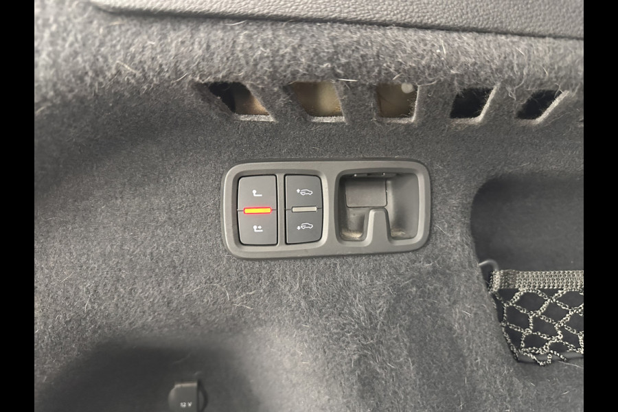 Audi Q8 50 TDI Quattro Pro Line S Aut. *PANO | LUXURY-LEATHER | HEAD-UP | HD-MATRIX | SOFT-CLOSE | TOPVIEW | DIGI-COCKPIT | MEMORY-PACK | SPORT-SEATS | KEYLESS | AIR-SUSPENSION | AMBIENT-LIGHT | DAB+ | NAVI-FULLMAP | TOWBAR |
