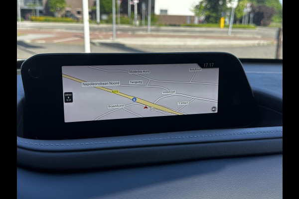 Mazda CX-30 2.0 e-SkyActiv-X M Hybrid Luxury | FABRIEKSGARANTIE T/M 2/2029 |DEALERONDERHOUDEN | I-ACTIVE SENSE PAKKET | SCHUIFKANTELDAK |  | 4-SEIZOENSBANDEN |