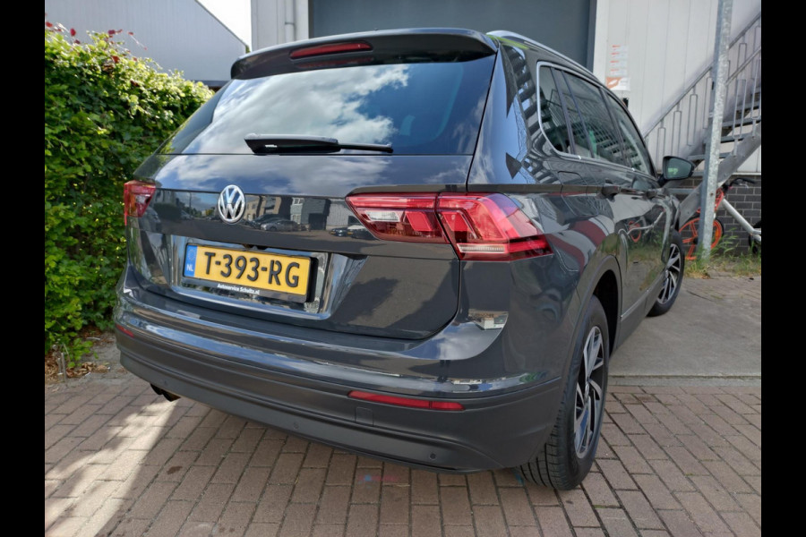 Volkswagen Tiguan 2.0 TSI 4Motion Highline Business R digitaal cockpit