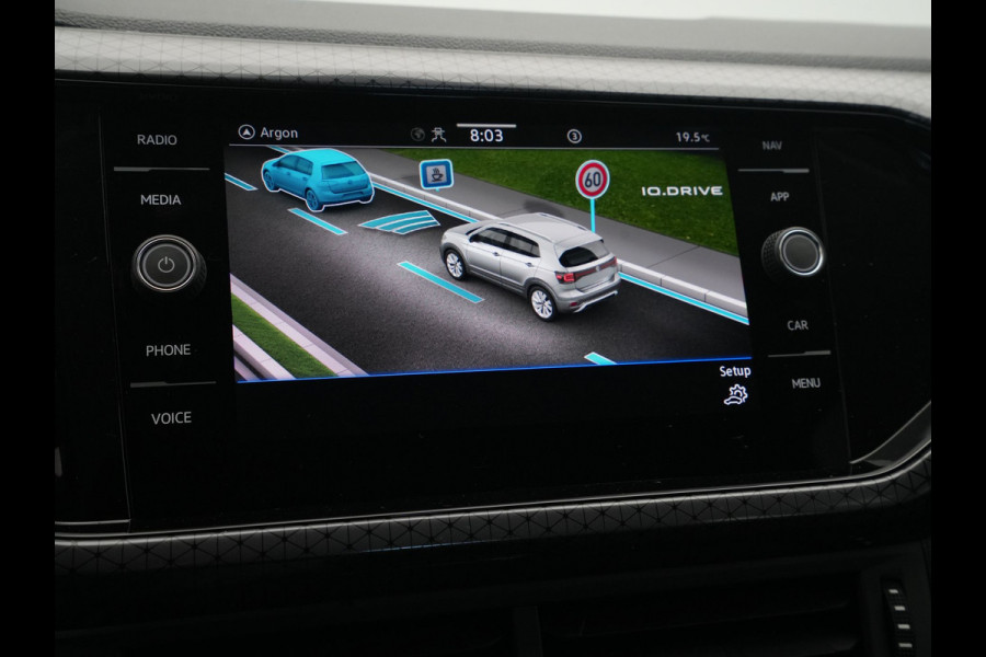 Volkswagen T-Cross 1.0 TSI 110pk DSG Style Navigatie Carplay Led Pdc Sfeerverlichting 95