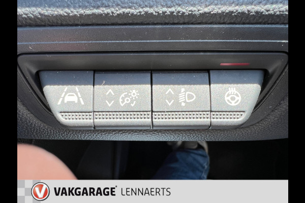 Renault Captur 1.3 TCe HYBRID 140 Intens NAV, 18",ECC, Trekahkk (BOVAG/RIJKLAARPRIJS)