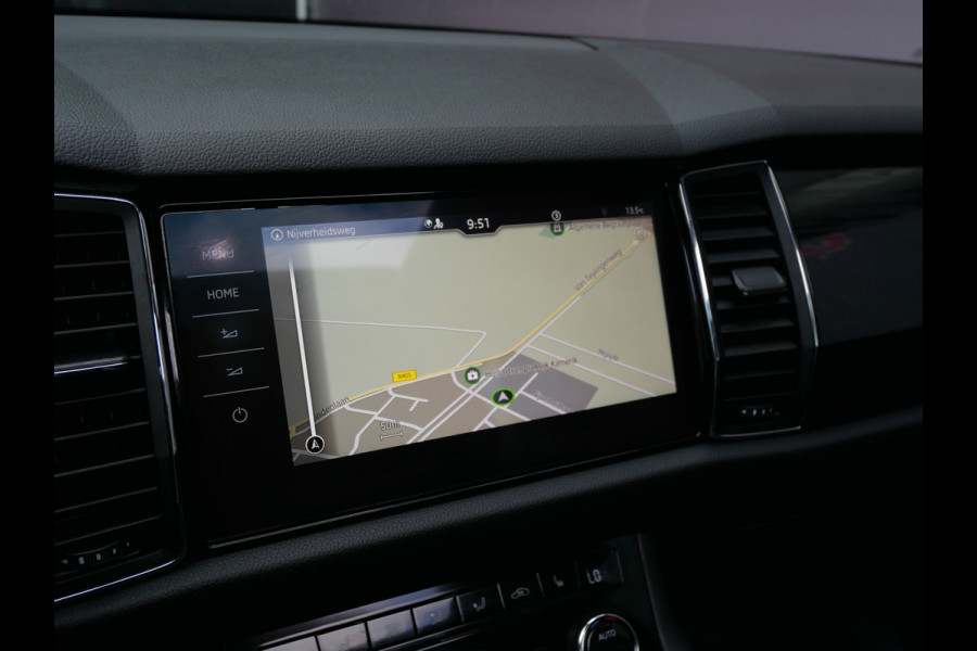 Škoda Kodiaq 1.5 TSI BUSINESS ED. PLUS | AUTOMAAT | 7-PERS | A.C.C | TREKHAAK | PANORAMA | BTW-AUTO!!