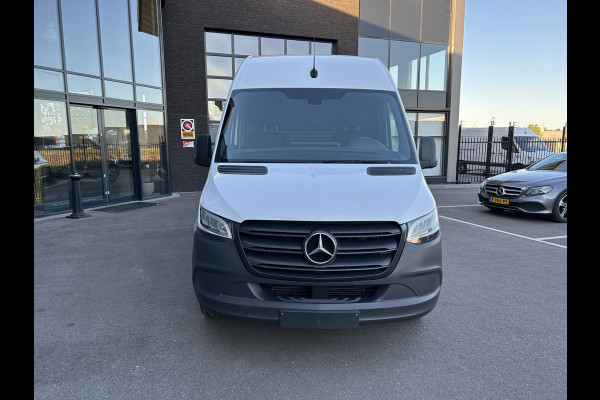 Mercedes-Benz Sprinter 316 CDI L2 H2 Automaat / LED / MBUX / Navigatie / Camera / Cruise control / Airco / 270 Graden achterdeuren