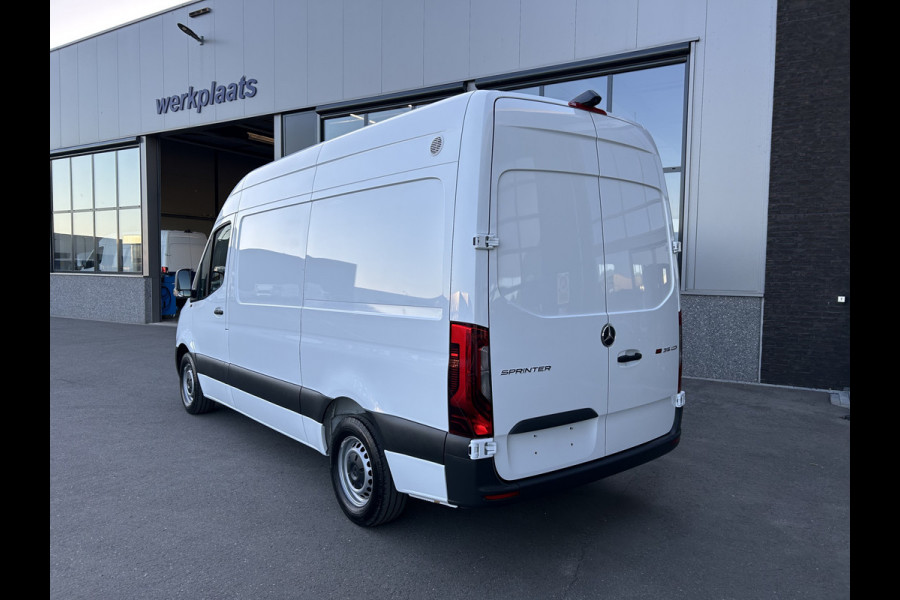 Mercedes-Benz Sprinter 316 CDI L2 H2 Automaat / LED / MBUX / Navigatie / Camera / Cruise control / Airco / 270 Graden achterdeuren