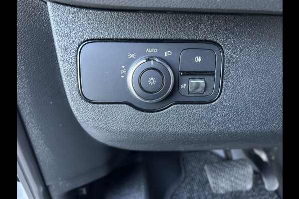 Mercedes-Benz Sprinter 316 CDI L2 H2 Automaat / LED / MBUX / Navigatie / Camera / Cruise control / Airco / 270 Graden achterdeuren