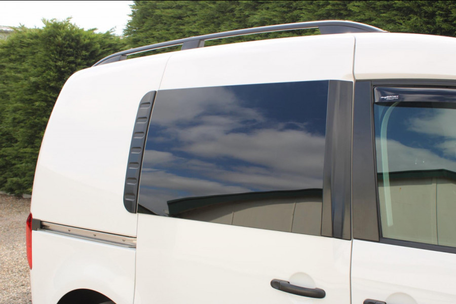 Volkswagen Caddy 2.0TDI L1H1 BMT Comfortline Airco Automaat Carplay Trekhaak 185PK