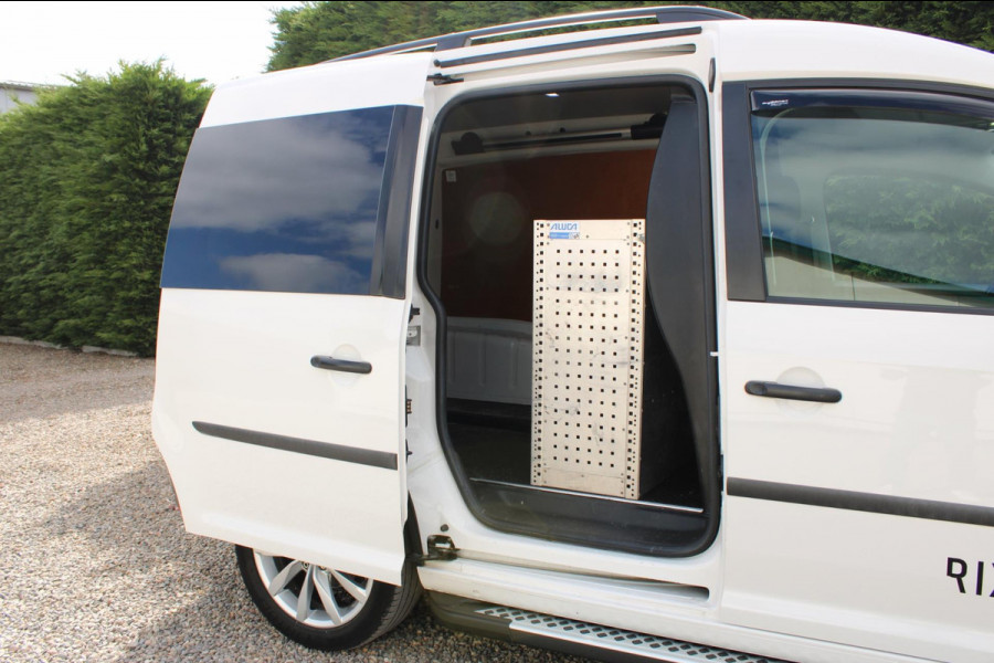 Volkswagen Caddy 2.0TDI L1H1 BMT Comfortline Airco Automaat Carplay Trekhaak 185PK