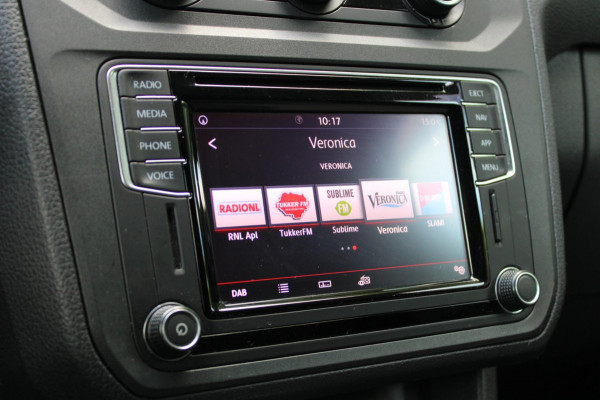 Volkswagen Caddy 2.0TDI L1H1 BMT Comfortline Airco Automaat Carplay Trekhaak 185PK