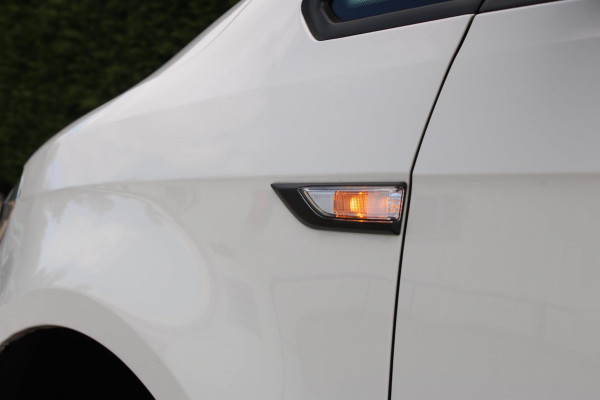 Volkswagen Caddy 2.0TDI L1H1 BMT Comfortline Airco Automaat Carplay Trekhaak 185PK