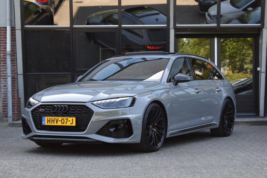 Audi A4 Avant 2.9 TFSI RS 4 quattro competition plus Pano 360Camera Nardo