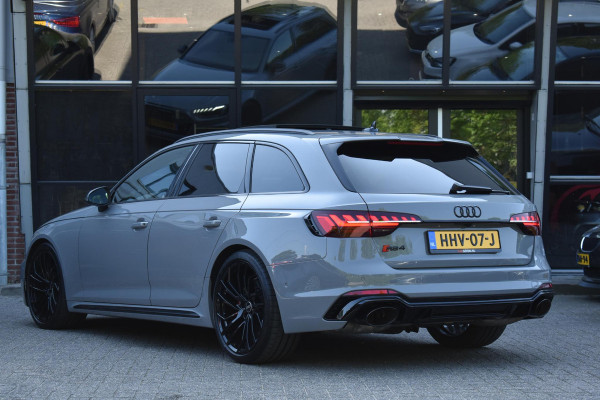 Audi A4 Avant 2.9 TFSI RS 4 quattro competition plus Pano 360Camera Nardo