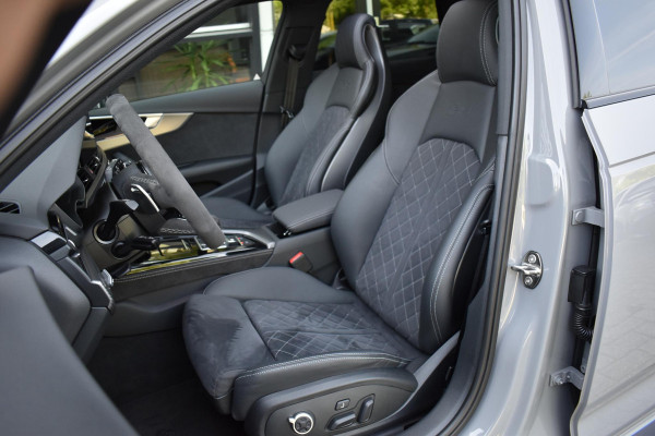 Audi A4 Avant 2.9 TFSI RS 4 quattro competition plus Pano 360Camera Nardo