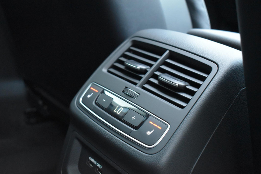 Audi A4 Avant 2.9 TFSI RS 4 quattro competition plus Pano 360Camera Nardo