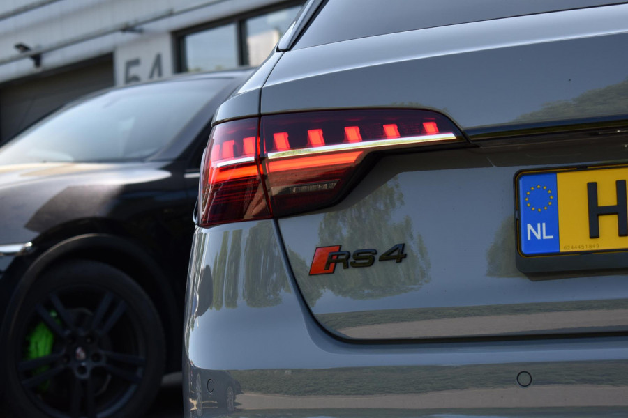 Audi A4 Avant 2.9 TFSI RS 4 quattro competition plus Pano 360Camera Nardo