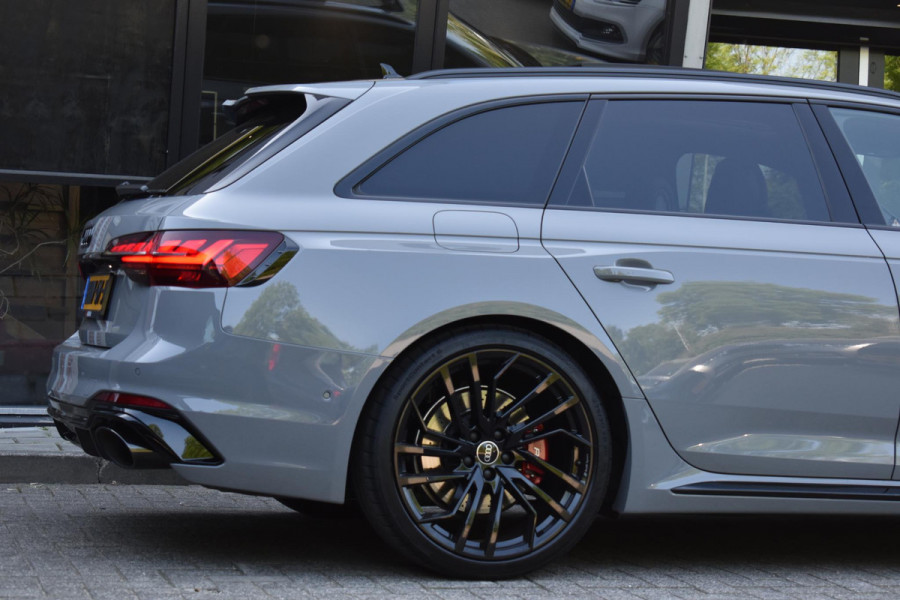Audi A4 Avant 2.9 TFSI RS 4 quattro competition plus Pano 360Camera Nardo