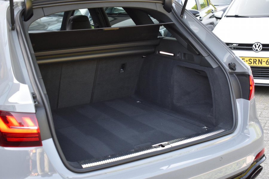 Audi A4 Avant 2.9 TFSI RS 4 quattro competition plus Pano 360Camera Nardo
