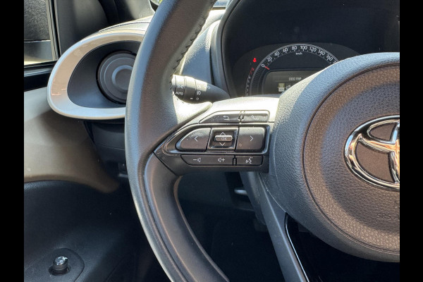 Toyota Aygo X 1.0 VVT-i S-CVT Pulse Automaat | Stoelverwarming, Apple carplay/Android auto, Adaptieve cruise control, Licht/regensensor