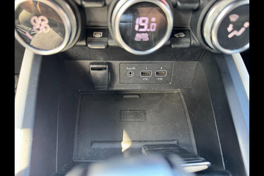 Renault Clio 1.3 TCe 130 PK Automaat Camera Led Stoelverw. Lane assist
