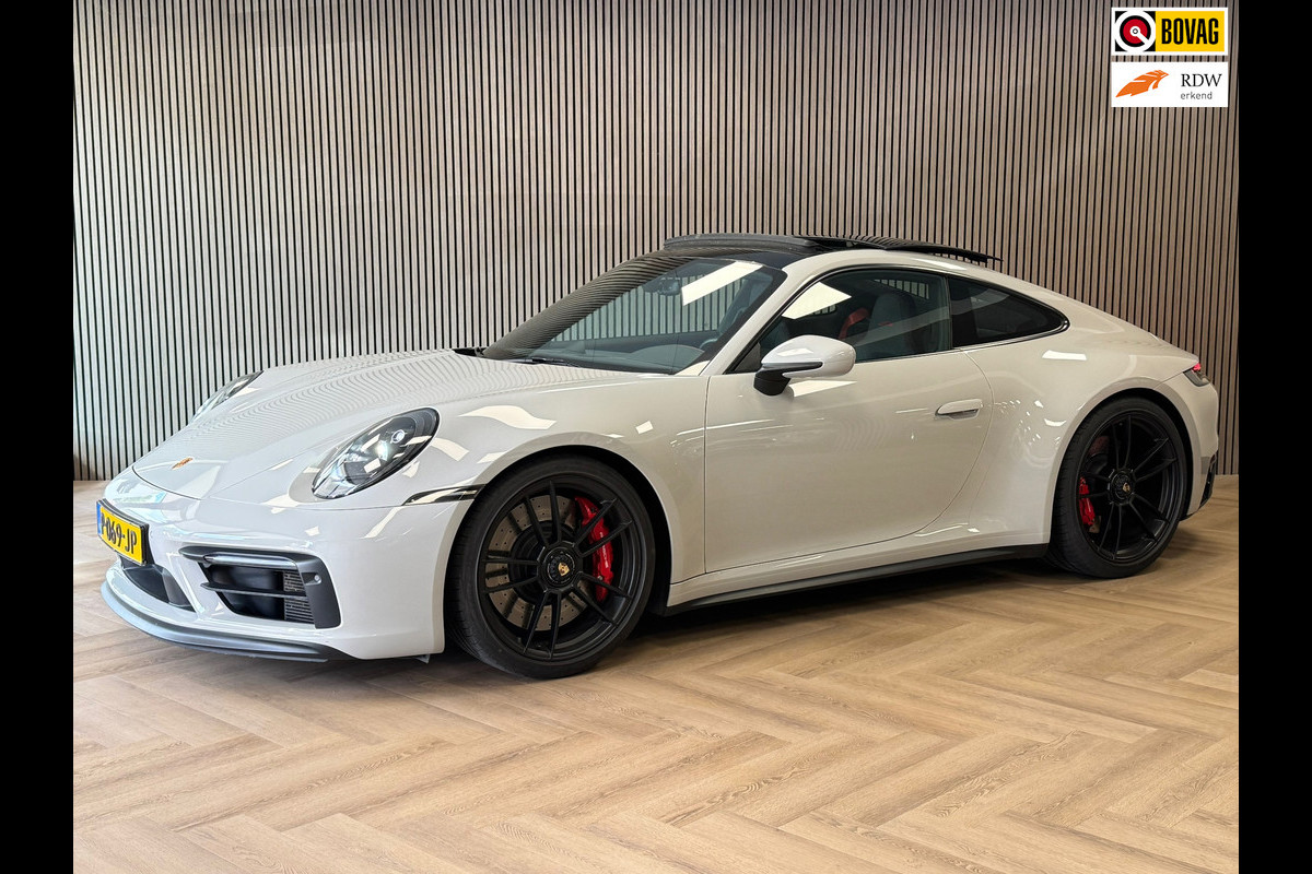 Porsche 911 3.0 Carrera GTS AUT. PANORAMADAK NAVIGATIE APPLE CARPLAY STOELVERWARMING CAMERA PDC AIRCO CRUISE Porsche 911 3.0 Carrera GTS AUT. PANORAMADAK NAVIGATIE APPLE CARPLAY STOELVERWARMING CAMERA PDC AIRCO CRUISE