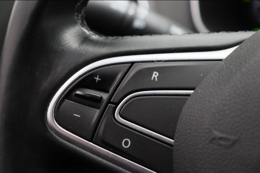 Renault MEGANE Estate 1.3 TCe Bose Automaat Navigatie Camera Leder Climate-control Cruise