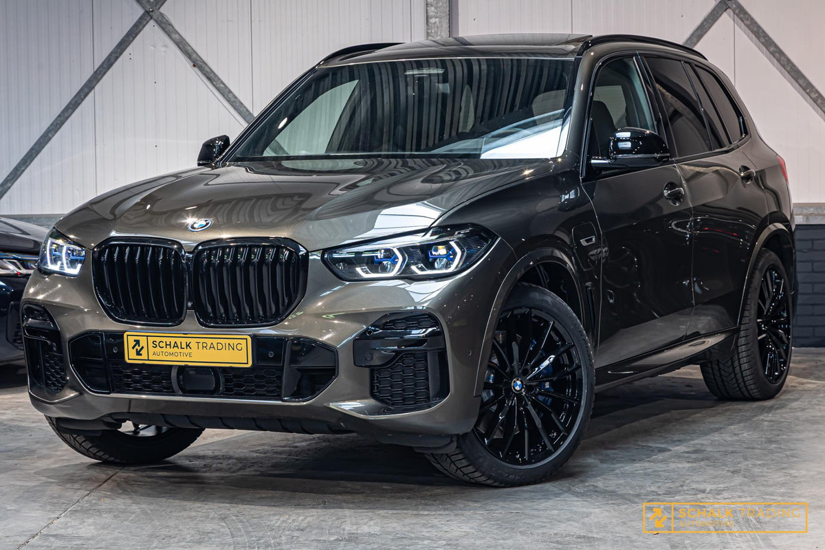 BMW X5 XDrive45e High Executive|B&W|Laser|M-sport|21inch|Cam BMW X5 XDrive45e High Executive|B&W|Laser|M-sport|21inch|Cam