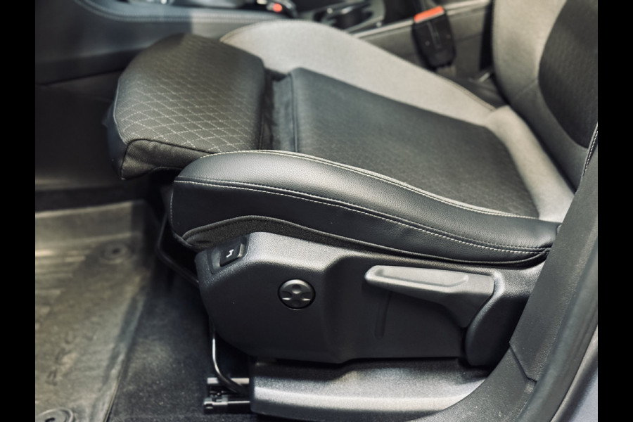 Opel Grandland 1.6 Turbo Hybrid Business Elegance | Adapt.Cruise | Camera | MatrixLED