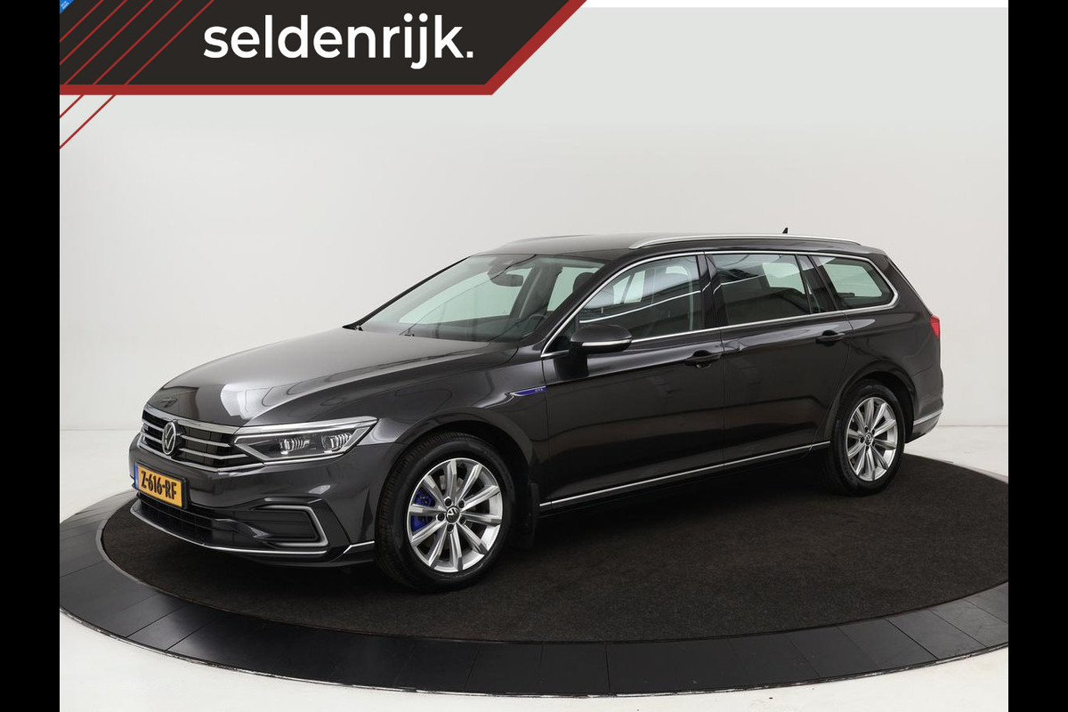 Volkswagen Passat 1.4 TSI GTE | Stoel & stuurverwarming | Camera | Carplay | Trekhaak | Adaptive cruise | Standkachel | Navigatie | Full LED Volkswagen Passat 1.4 TSI GTE | Stoel & stuurverwarming | Camera | Carplay | Trekhaak | Adaptive cruise | Standkachel | Navigatie | Full LED