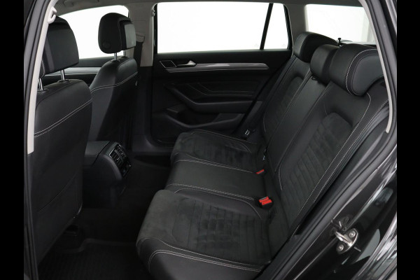 Volkswagen Passat 1.4 TSI GTE | Stoel & stuurverwarming | Camera | Carplay | Trekhaak | Adaptive cruise | Standkachel | Navigatie | Full LED