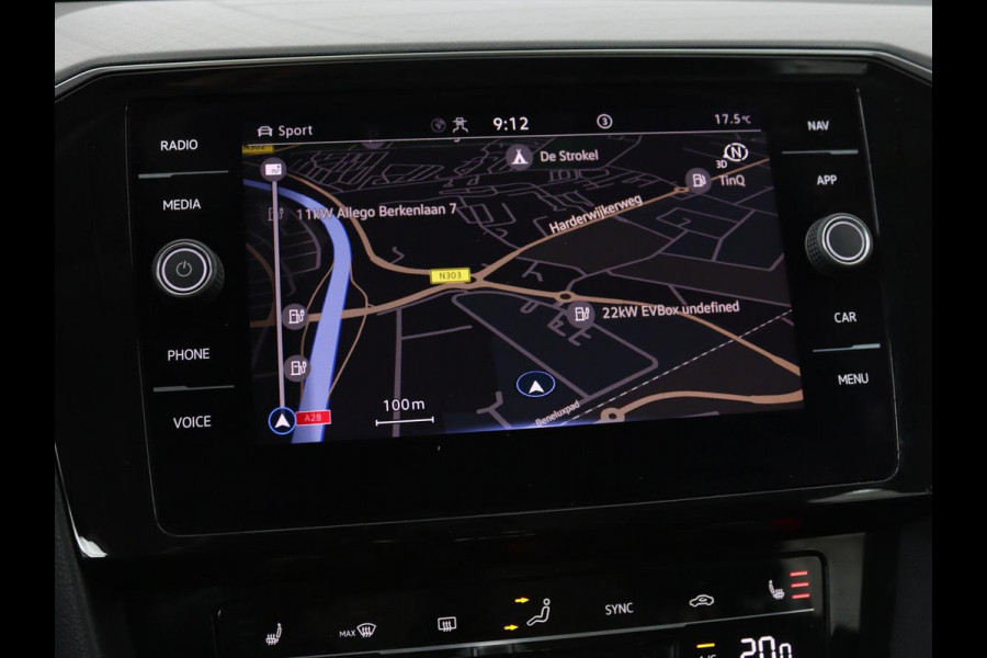 Volkswagen Passat 1.4 TSI GTE | Stoel & stuurverwarming | Camera | Carplay | Trekhaak | Adaptive cruise | Standkachel | Navigatie | Full LED