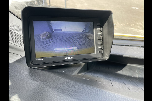 Volkswagen Crafter 35 2.0 TDI L4H3 Highline Airco - Cruise control - Achteruitrijcamera - Parkeersensoren - zijschuifdeur rechts - tussenschot volledig - Ideaal voor camper