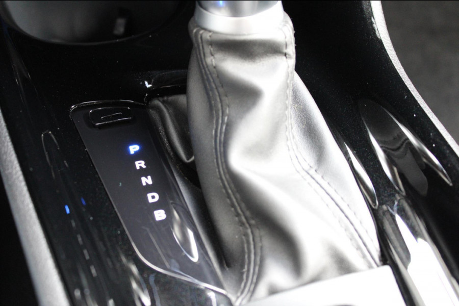 Toyota C-HR 1.8 Hybrid Business Intro Automaat Camera Navi