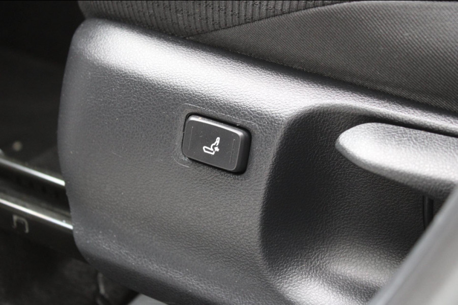 Toyota C-HR 1.8 Hybrid Business Intro Automaat Camera Navi