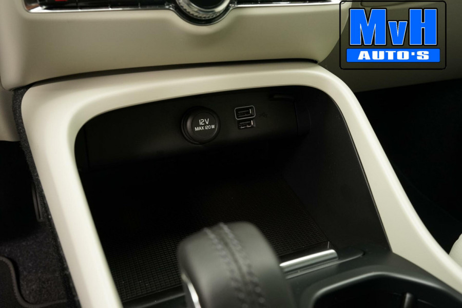 Volvo XC40 1.5 T3 Momentum Pro 163PK|360ºCAM|Intellisafe|NAP
