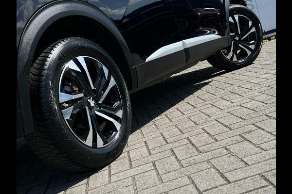 Peugeot 2008 1.2 PureTech GT Pack PANO | CAMERA | TREKHAAK | CARPLAY |